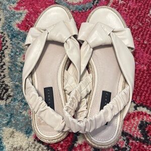 Sanctuary Blissful Ivory sandal size 7.5